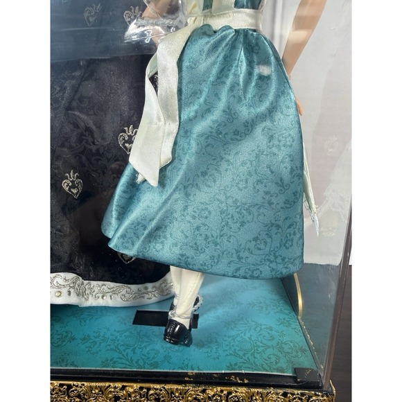 Disney Alice In Wonderland Queen Of Hearts Fairytale Designer Exclusive Doll Set - Picture 15 of 17
